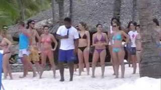 bailando en las playas del caribe