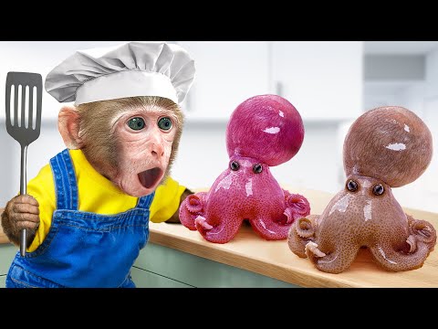 KiKi Monkey perform cooking Stir Fry Baby Octopus Recipe to eat with Duckling | KUDO ANIMAL KIKI