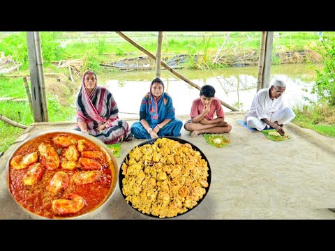সম্পূর্ণ গ্রাম্যপদ্ধতিতে চিংড়ি মাছের মালাইকারি আর মোচার ঘন্ট রান্না আর খাওয়া || malai curry