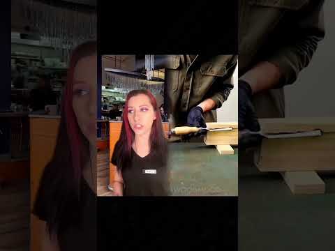 Hey babies, Kenziee Kay is back and doesnt have time to wait for a table