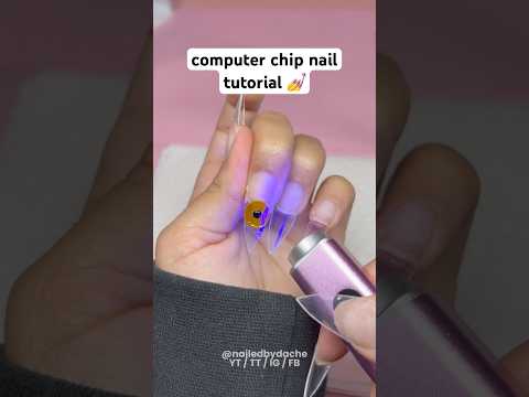 computer chip nails??👩🏽🔬💅