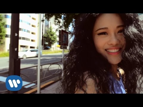 袁婭維 Tia Ray - 潛藍色 Fav Blue (Official Music Video)