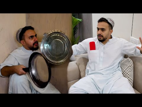 جمشيد لا تقلي أسكت ولا بخصم راتبك احنا في حرب😂