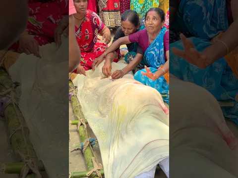 এমনটা দেখতে হবে ভাবতে পারিনি ডিজে বাজিয়ে মরা পোড়াতে নিয়ে যাচ্ছে😱Bengali mini blog #shrots