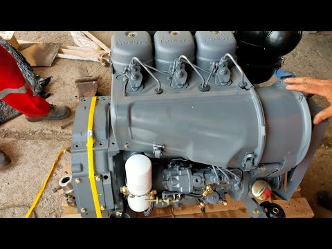 The new Deutz diesel engine unboxing F3912 model 3 cylinders #engine #engineering