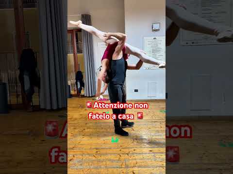 Ballerina in aria #ballerina #ballet #dance #danza #dancer #danzaclassica #balletdance #balletto