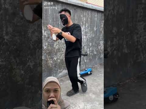 NENEK MAU IKUTAN PAKAI MASKER JUGA#funny #dubbing #remix