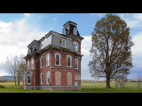 Forgotten Masterpieces: Inside an Abandoned Artist’s Home