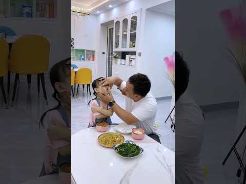 Dad Thinks My Daughter Ate His Chicken Drumstick #funny #fatherhoodlove #funnybaby #cute #fatherlove