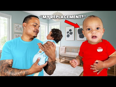 Training Zaza To Be The BEST Big Brother! *CUTE REACTION*