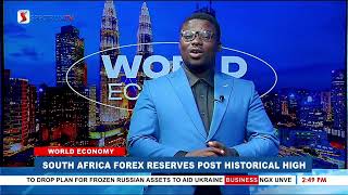 Russian Ruble Rises to Near 3-Year High