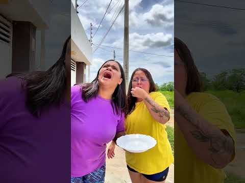 Ela pegou meus chocolates !