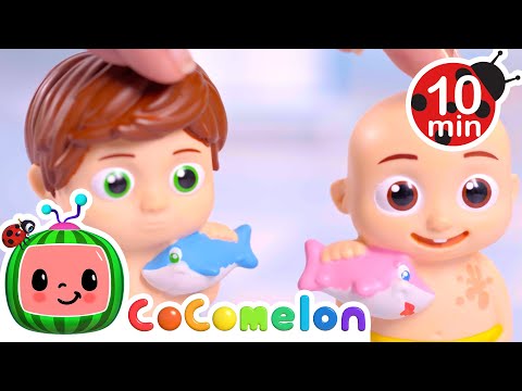 Bubble Bath Time! 🫧 | CoComelon Toy Play Learning | Nursery Rhymes for Babies