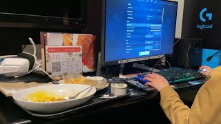 6hrs in an Internet Cafe in Tokyo