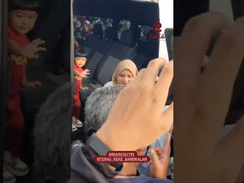 Rame Banget Ketika Moana Sama Bu Icis Turun dari Mobil..