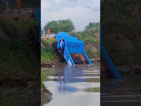 Урал остановился, чтобы набрать воды. #offroad74