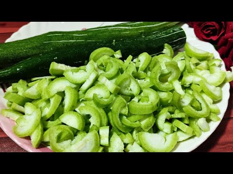 अगर ऐसे बनाएंगे एक बार चिचिंडा की रेसिपी तो उंगलियां चाटते रह जायेंगे। Chichinda Snake Gourd