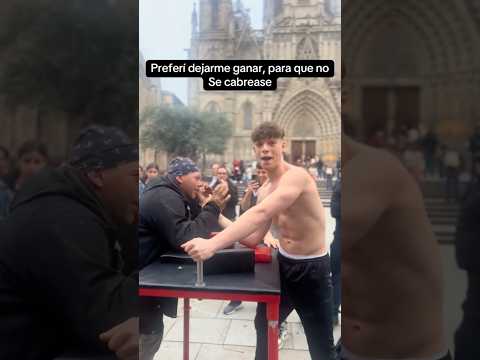 ME RETO A PULSOS Y ESTO FUE LO QUE PASÓ!! #luchadebrazos #retos #armwrestling #bcn #pulsos #pelear