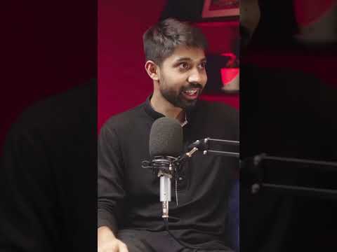 ৫৮ লাখ ফলোয়ারস নাকি ৫৮ লাখ টাকা? 🤔 | Ayman Sadiq #shorts