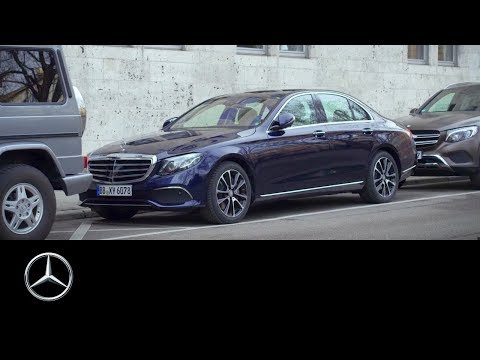Mercedes-Benz E-Class 2016: Remote Parking Pilot & Parking Pilot