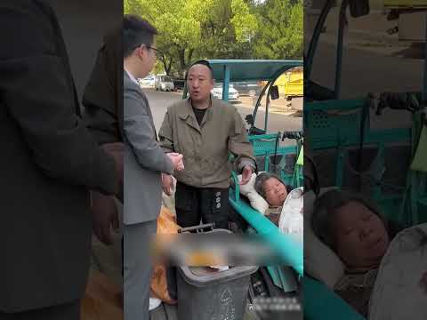 الأم المريضة والابن الوفي #trending #viralvideo #shorts