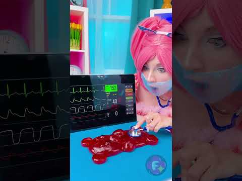 Amazing Pregnant Gummy Bear 🐻 Transformation! 🤰✨ #Funny #DIY #Creative