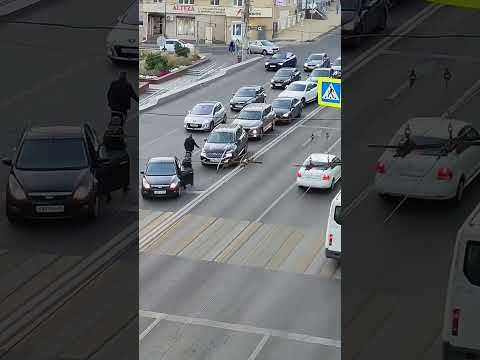 Вот такие мужики нужны на дорогах!😁👍
