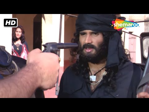 Suniel Shetty ENTRY SCENE | Humse Badhkar Kaun - Part 1 | Saif Ali Khan