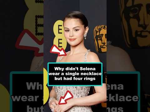 Why didn't Selena wear a single necklace, but had four rings.#usa #celebrities #foryou #fyp #funny