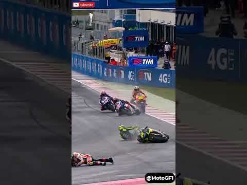 Rossi Caught in Total Chaos ๐ณ๐ฅ