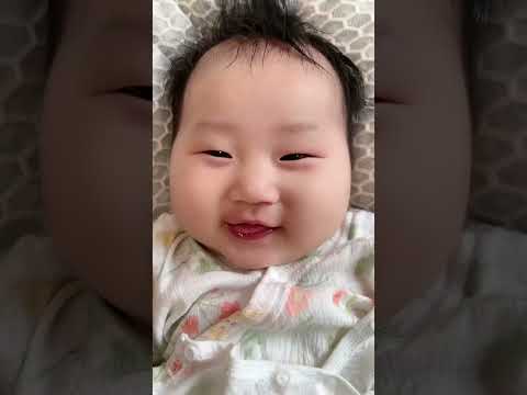 无老人，无月嫂，98年三胎妈妈独自规律带五月龄宝宝第15天，5月龄精致女生的日常，看看五月龄幼崽一天