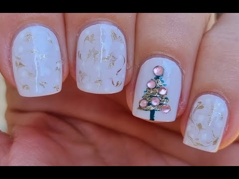 Pastel Pink Christmas Tree Nail Art | Girly Marble Nails | Winter Nail Design