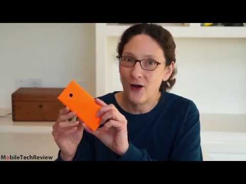 (ENGLISH) Nokia Lumia 735 Review