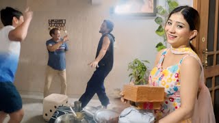 Gharme Sabne Kiya Dance 😬 | Itni Khushi Ki Kya Baat Hai ?