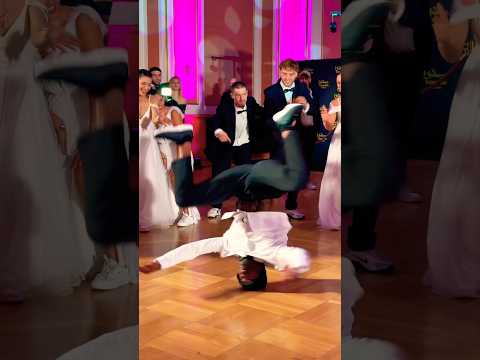 With my Gang #breakdance #dance #freestyle #bboy #hiphopball #killasebi