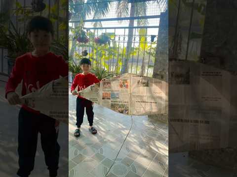 Thả diều làm bằng giấy báo cực chất..#youtubeshorts #kite #layangan #patang #xuhuong