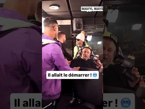 MAES fait la bagarre sur Skyrock #maes #booba  #paris #rapfr #france #rapfrancais #skyrock