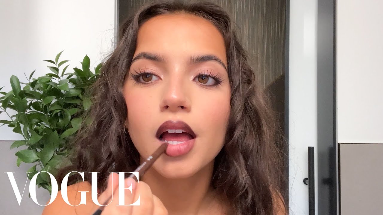 Isabela Merced’s Girls’ Night Out Makeup Look