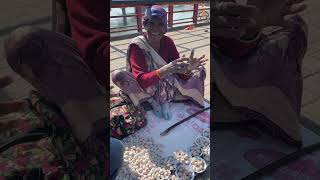 "Haridwar Mein Machhliyon Ko Khana Khilaya | Ghat Ka Pyara Pal 🐟🙏"