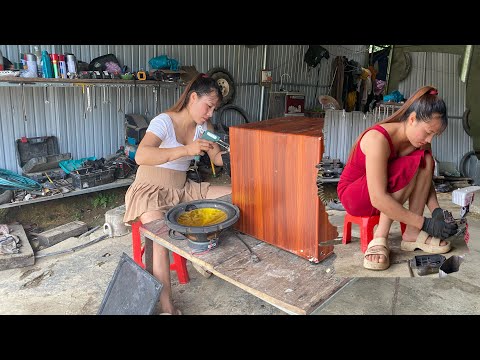 Girl helps student fix broken electric bike crankshaft, replace brakes, patch tires