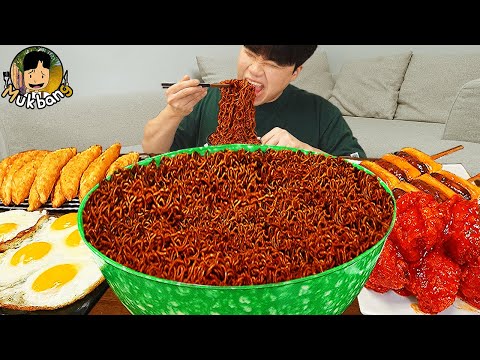 ASMR MUKBANG 직접 만든 양념 치킨먹방! 튀김만두 짜파게티 레시피 & 먹방 FRIED CHICKEN AND BLACK BEAN NOODLES EATING SOUND!