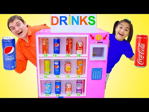 Annie and Sammy Pretend Play with Bad Behaviors at Giant Soda Vending Machine For Kids