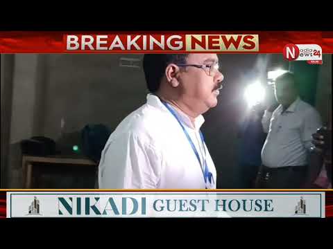 দেবগ্রাম ডিকে গার্লস হাইস্কুলে ভোট দিলেন বিজেপি প্রার্থী আশীষ ঘোষ