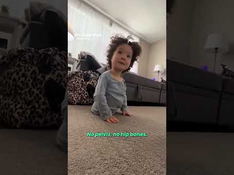 Her special car seat keeps her safe โค๏ธ #shortsfeed #funfordayz98 #shortfeed #shorts #baby