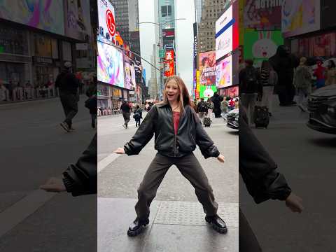 Nastya and trendy dance Fly Girl