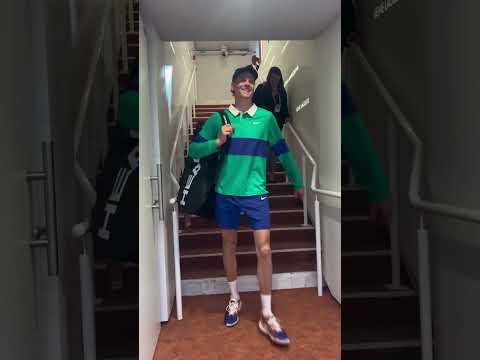 Jannik Sinner (LUIGI) defeats Bublik and Roland-Garros plays the Mario Kart Music 💚💙🦊