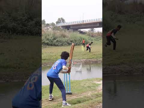 water cricket 🏏🔥😘 Asif cricket lover #cricket #water #watercricket #practice #perfectkaro #shorts