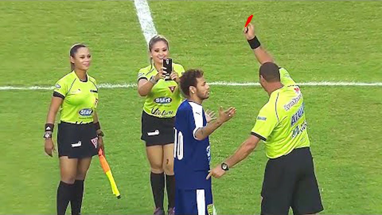Craziest Red Cards in Football…￼