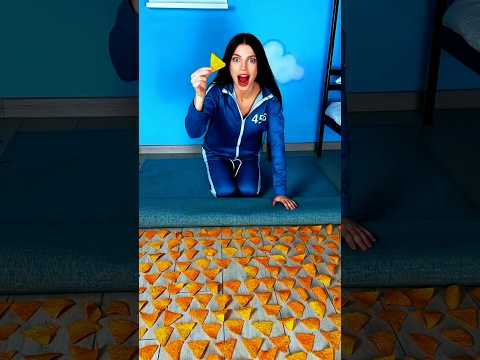 चिंकी ने बढ़िया दिमाग लगाया 🤩😂~ mini wood toy- woodworking art skill/wood hand #shorts