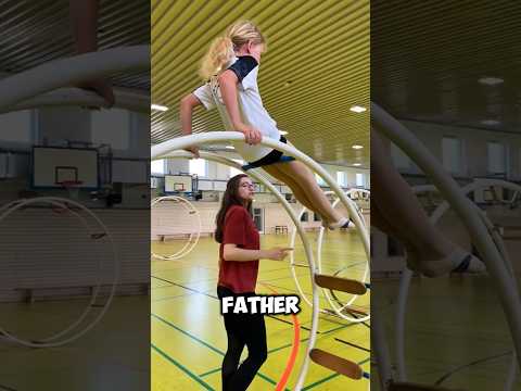 Girl Runs 100 Meters Inside a Ferris Wheel! ๐ก๐โโ๏ธ | Emotional Ending